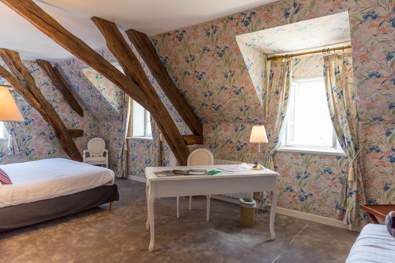 Domaine De Puy Robert Lascaux - A 800M Grotte De Lascaux - Hotel Avec Piscine - Chambres Et Gites-Appartements - Sarlat - Dordogne Montignac-Lascaux Exterior photo